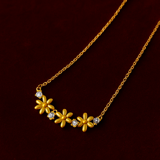 Daisy Gold Floral Necklace