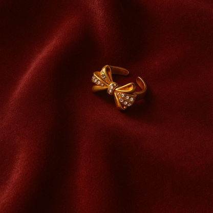 Bow Elegance Adjustable Ring