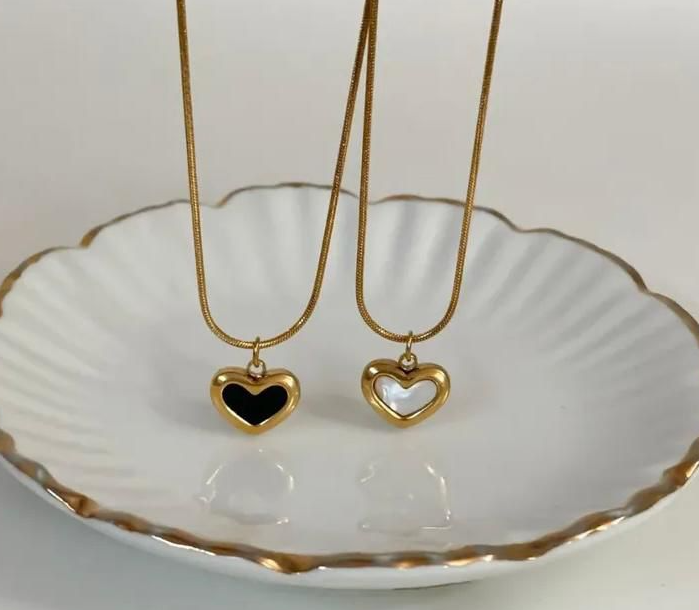 White Heart Pendant Necklace