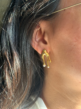 Abstract Gold Pearl Stud Earrings