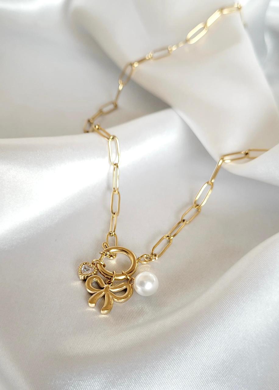 Lucky Pearl Chain Necklace